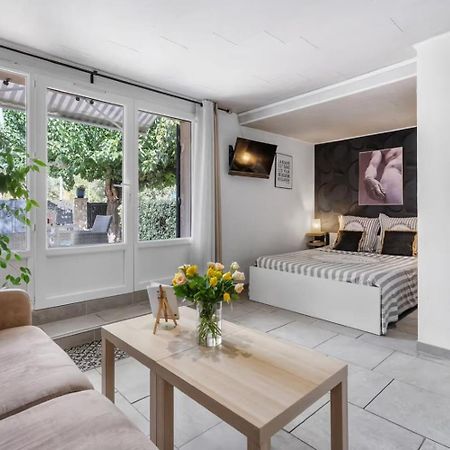 Studio Villa Nui กูแอส์ ภายนอก รูปภาพ
