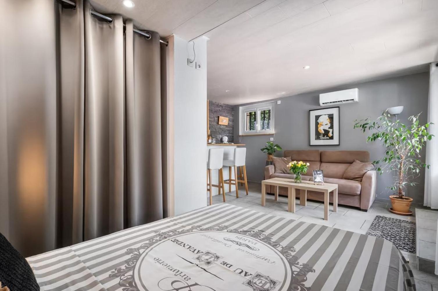 Studio Villa Nui กูแอส์ ภายนอก รูปภาพ