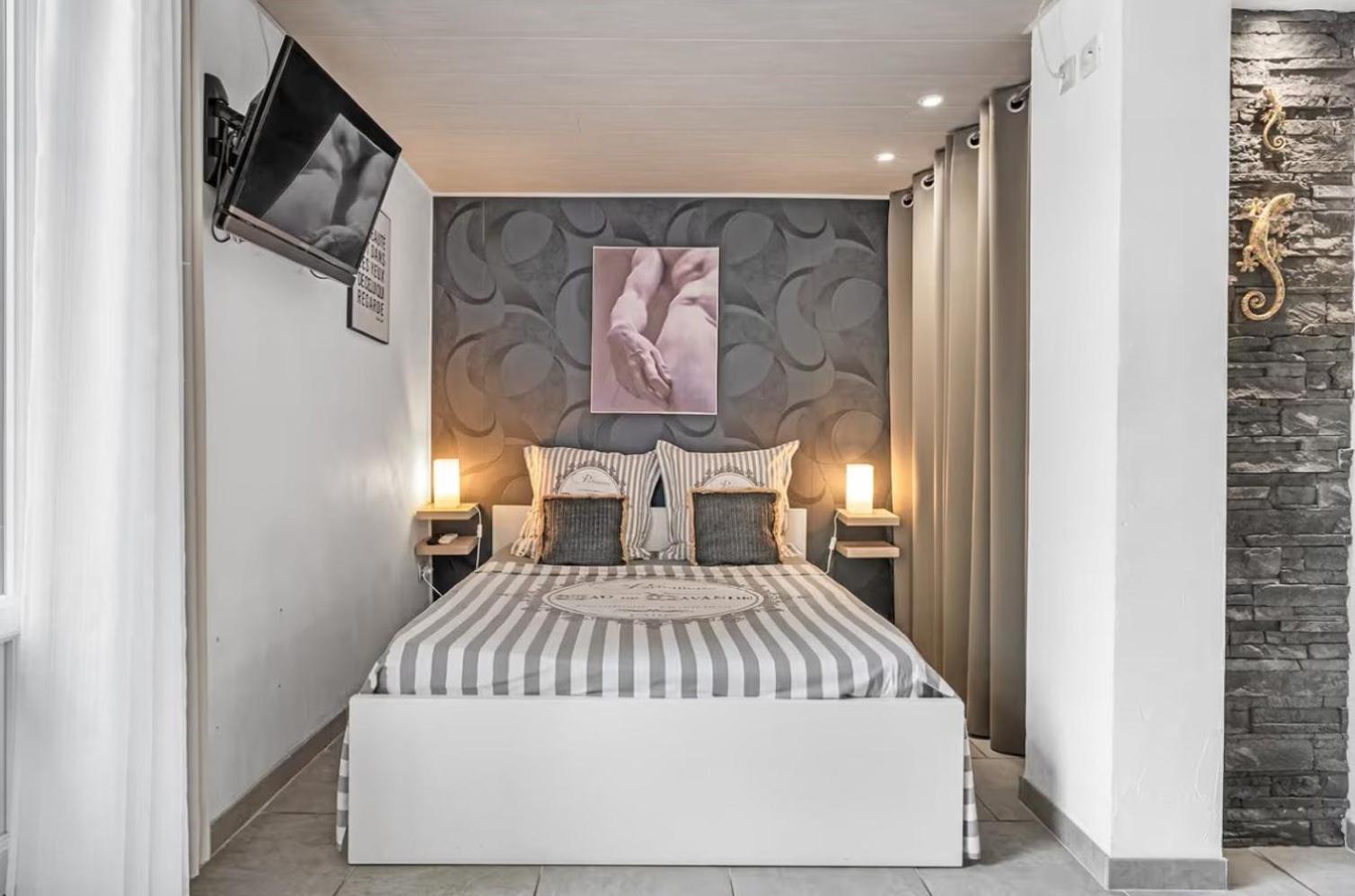 Studio Villa Nui กูแอส์ ภายนอก รูปภาพ